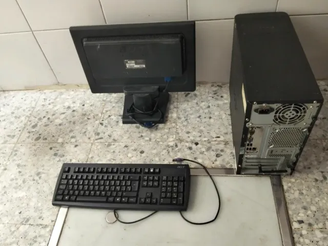 Acer Ordenador de Sobremesa Negro