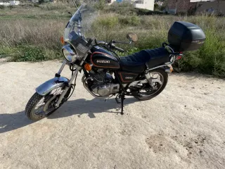 Suzuki GN250 en perfecto estado