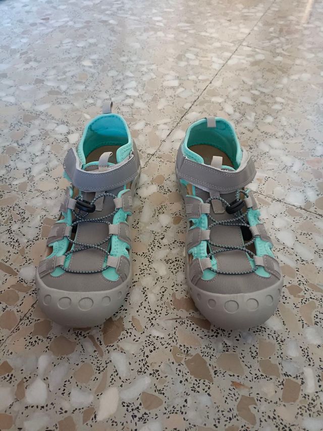 Sandalias Bata Hombre Gris y Turquesa