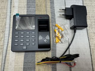 Máquina de Fichar HDWR CTR10 Negra