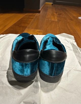 Scarpe basse in velluto blu