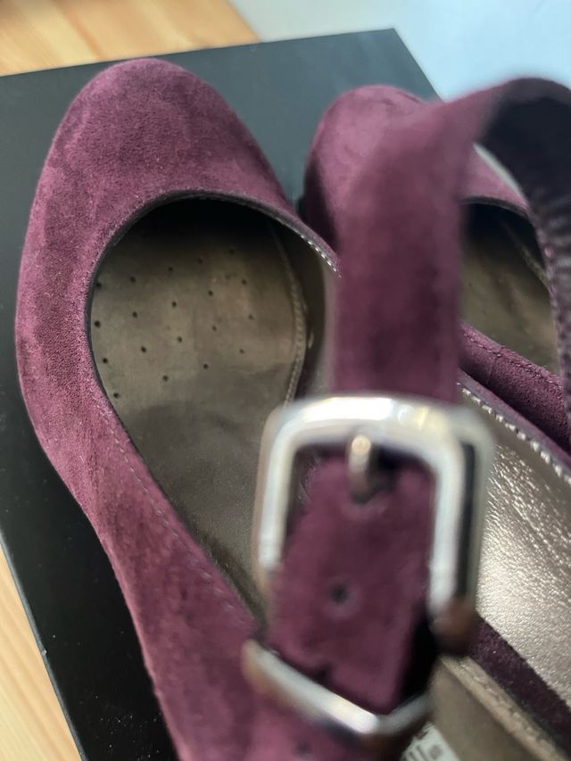 Zapatos Geox ante mujer cuña burdeos