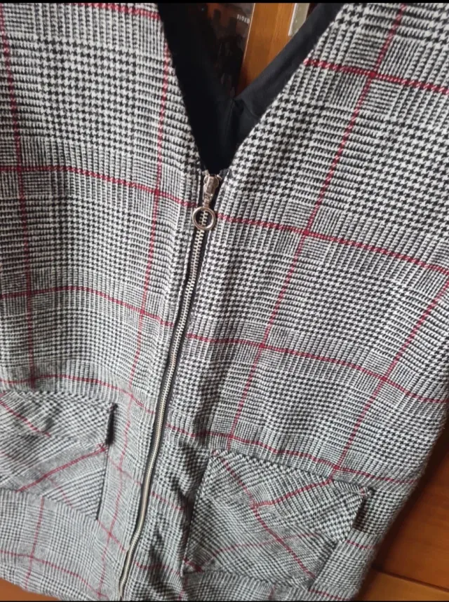 Peto Mayoral cuadros cremallera bolsillos