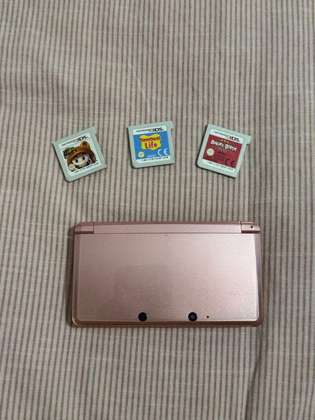 Nintendo 3DS Rosa + 3 Juegos