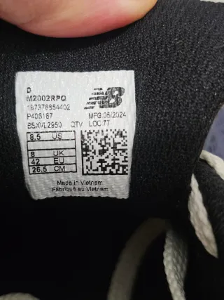 New Balance 2002R Azul Cuero