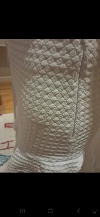 Falda Zara Blanca Texturizada Talla M