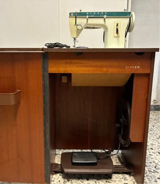 Máquina de coser Singer 257  Acepto propuestas!
