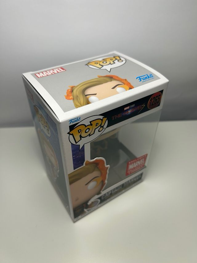 Funko Pop! Captain Marvel 1265 Marvel Collector Co