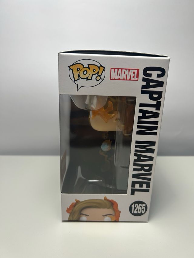 Funko Pop! Captain Marvel 1265 Marvel Collector Co