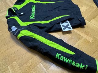 Chaqueta Moto Kawasaki. NUEVA.Talla XXL.