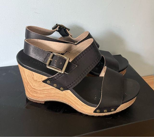 Sandalias piel Timberland Cuña Madera