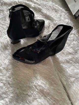 Botines negros tacón ancho y bajo