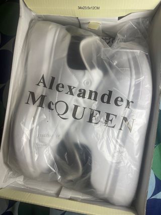 Tênis Alexander McQueen Branco