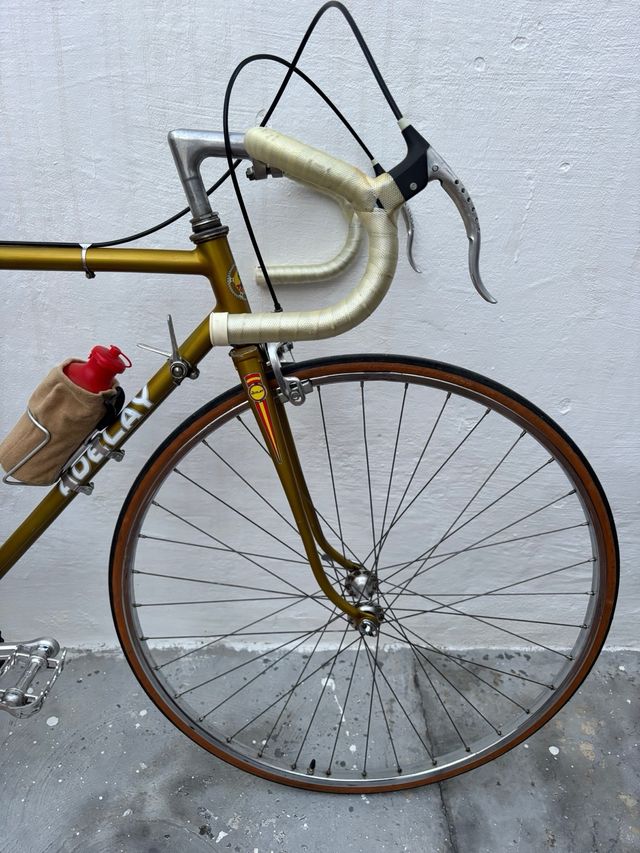 Bicicleta carretera clasica ADELAY