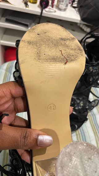 Sandalias tacón negras mariposas