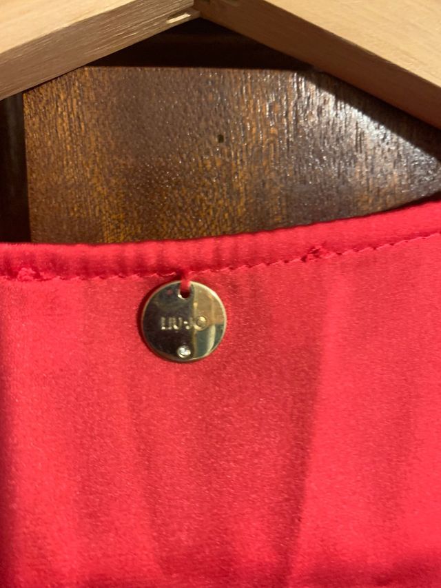 Vestido rojo Liu Jo con encaje