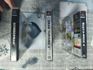 Confezione da 3 giochi PS1