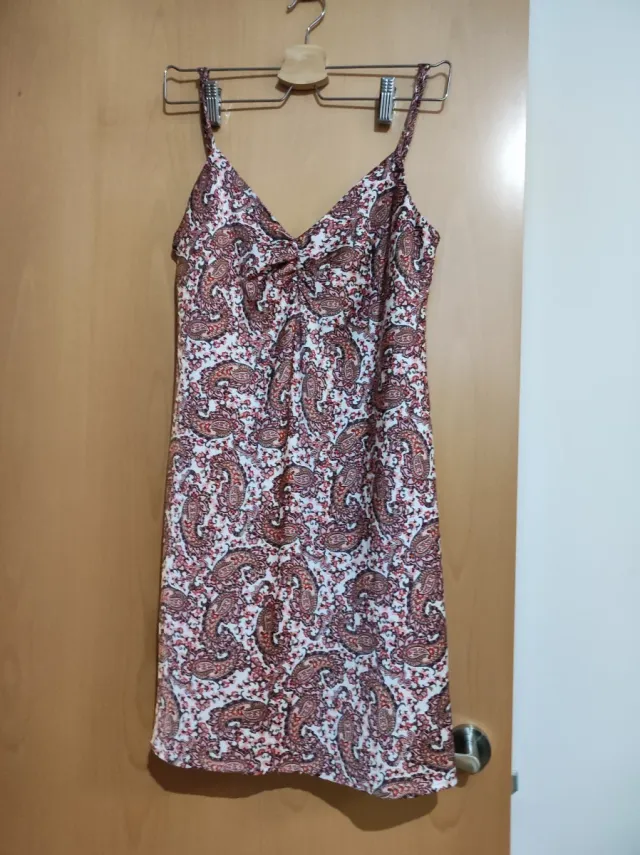 Vestido de tirantes estampado paisley
