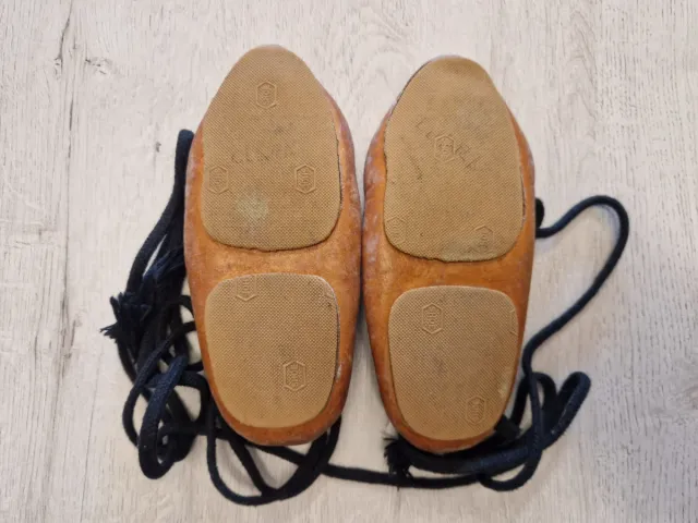 Abarcas de piel talla 25