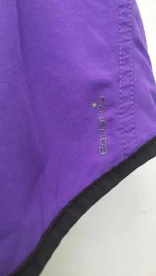 Pantalón corto deportivo mujer morado