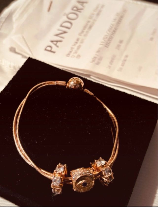 Pulsera Pandora Rose con Charm