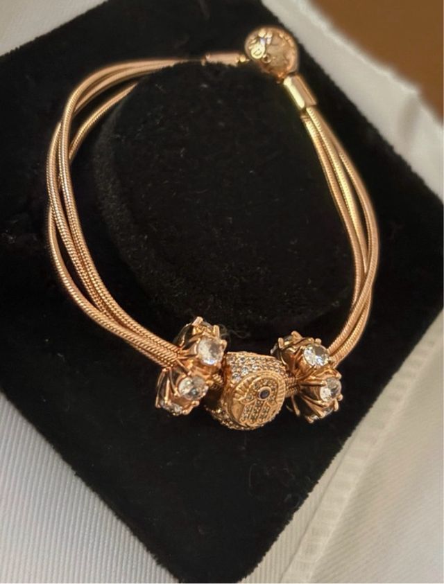 Pulsera Pandora Rose con Charm