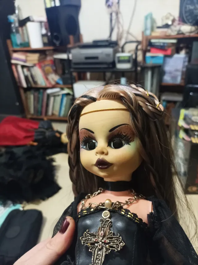 3 Muñecas Góticas Endisa Vamps