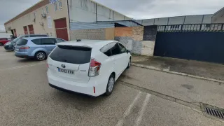 Toyota Prius+ 2018