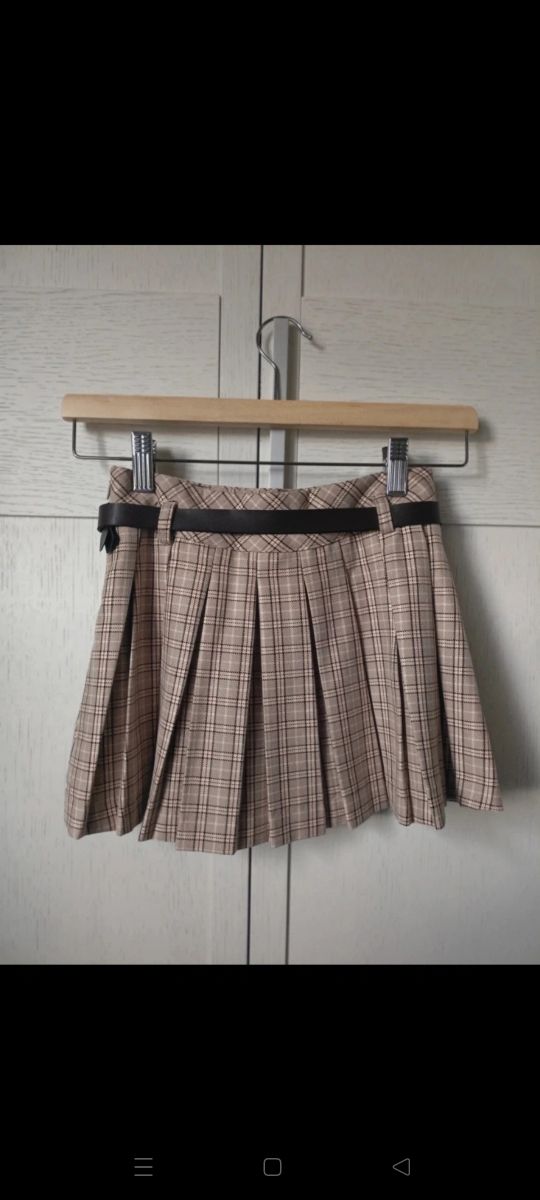 Falda tablillas niña Zara