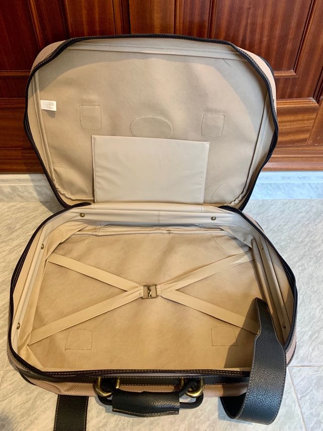 Maleta Club Cortefiel Beige y Negra