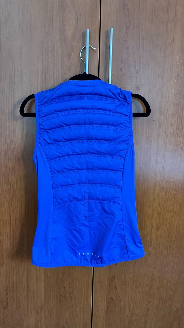 Chaleco running Nike mujer azul