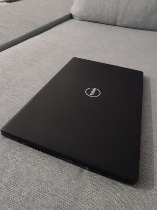 Portátil Dell i5 - 8 Gb RAM - 256 SSD - W11 Pro