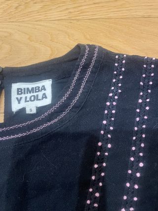 Blusa Bimba y Lola Negra Talla M