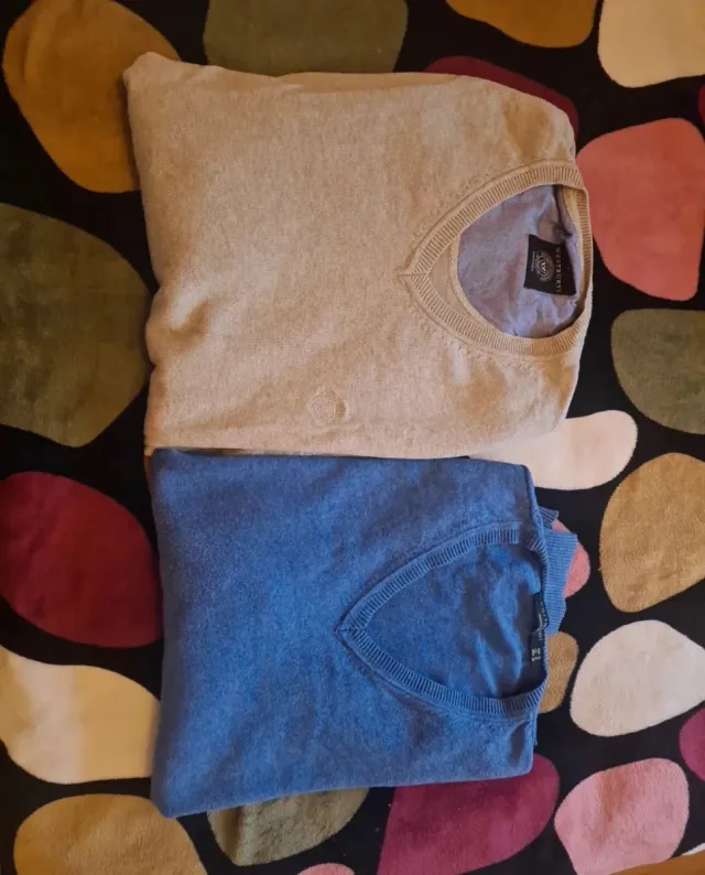 2 Jerséis Cortefiel y C&A