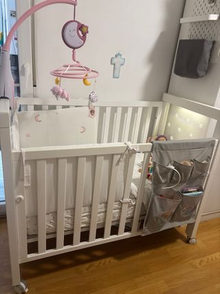 Cuna y colchón NUEVOS