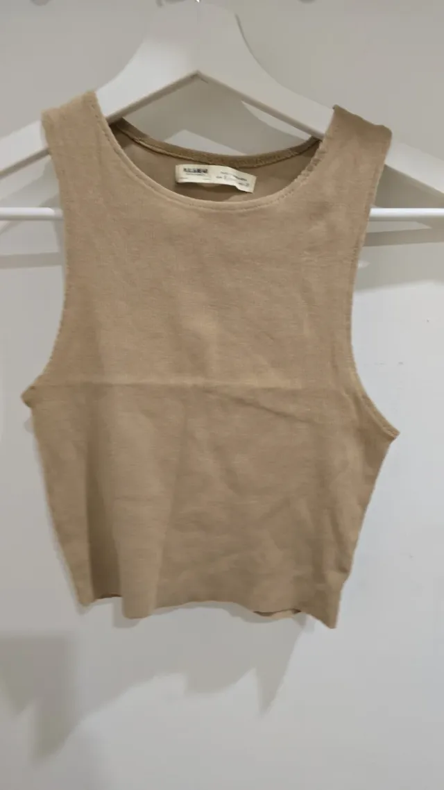Top Pull&Bear sin mangas beige