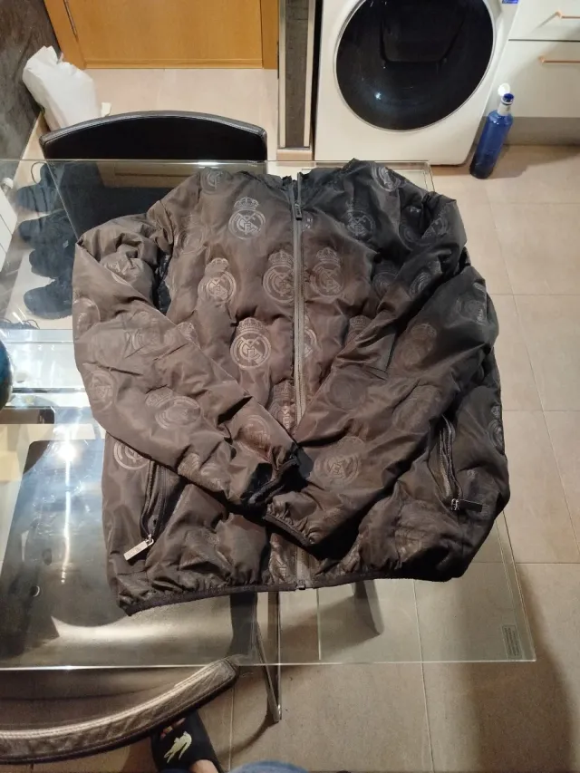 Cazadora Real Madrid Negro