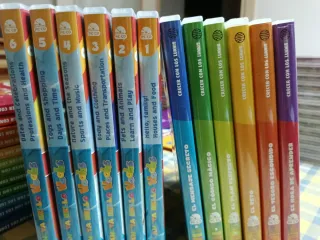 Colección   24 libros Hello Hoobs con DVD y CD-ROM