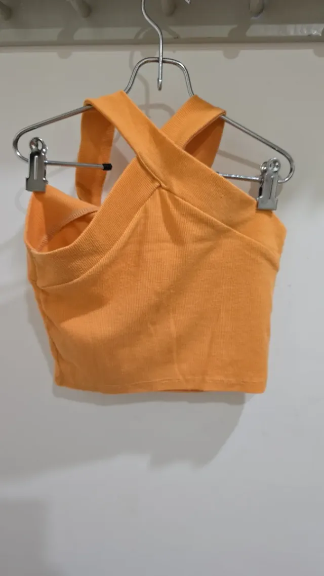 Top naranja cruzado canalé