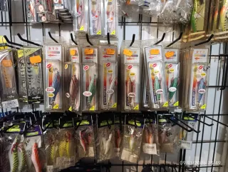 Señuelos de pesca  poteras