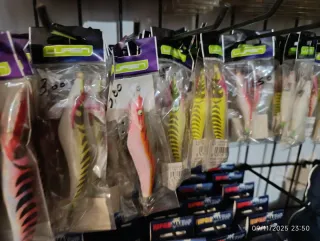 Señuelos de pesca  poteras