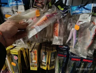 Señuelos de pesca  poteras