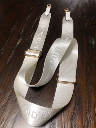 Correa bandolera para bolso  Louis Vuitton blanca