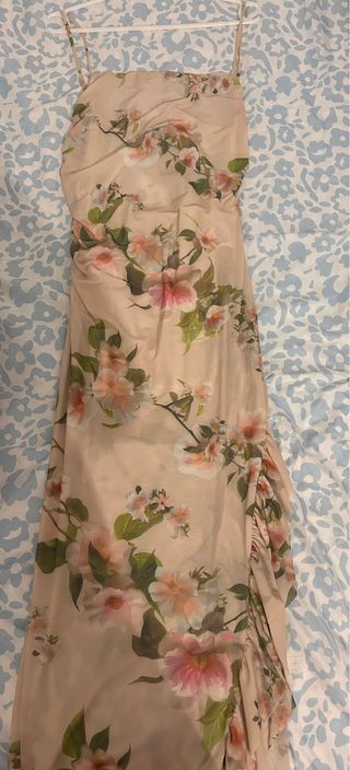 Vestido floral de Zara