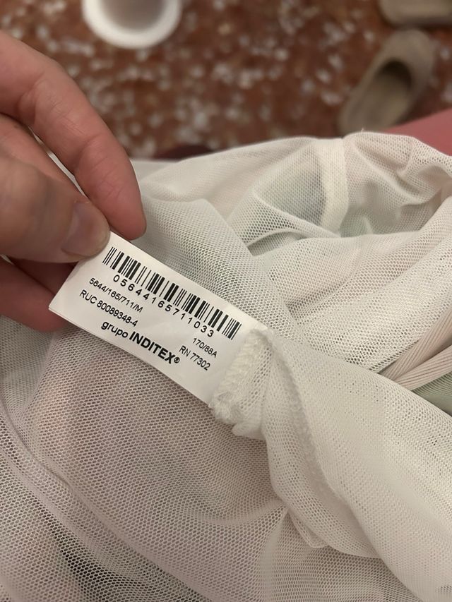 Vestido floral de Zara