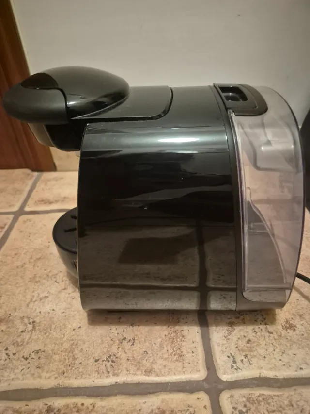 Cafetera Tassimo Bosch Negra