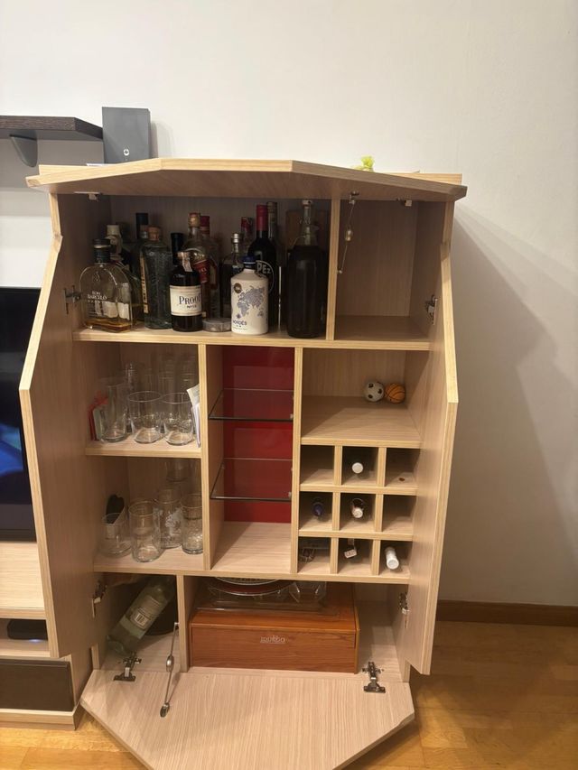 Mueble Salón Madera y Cristal y mesa de salón