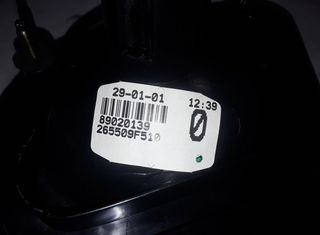 1342741 piloto trasero 89020139 nissan primera