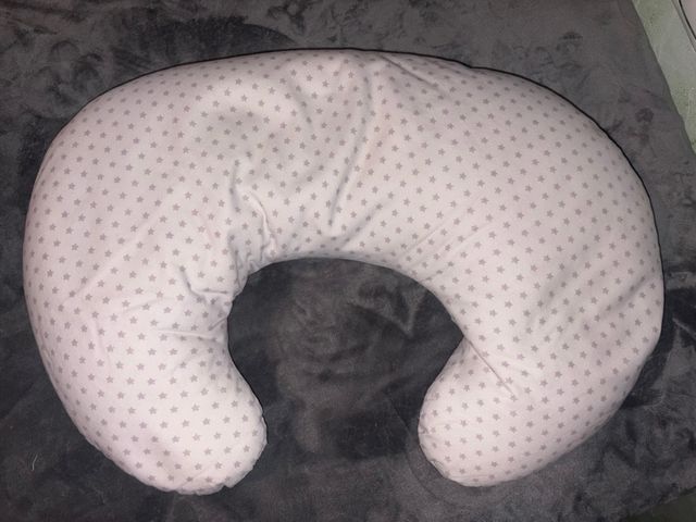 Cojín de lactancia estrellas