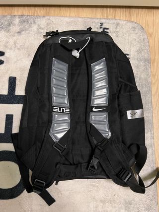 Mochila Nike Elite Negra